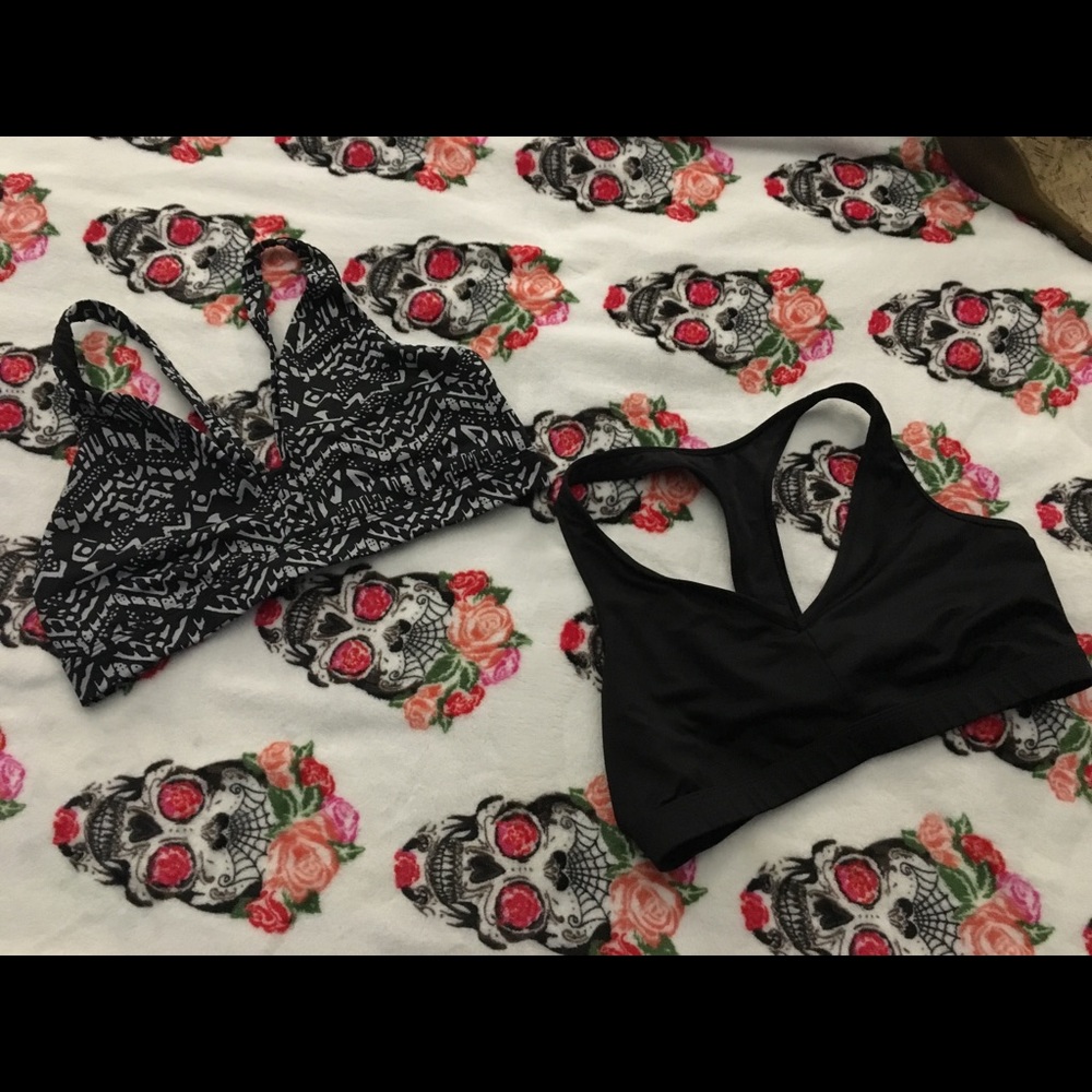 TWO VS sports bras